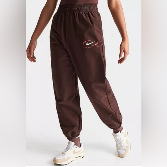 Nike Brown Swishy Jogger Pants - Picture 1 of 6